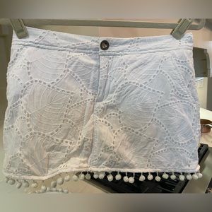 Lilly Pulitzer Lorelie Skort. White Eyelet